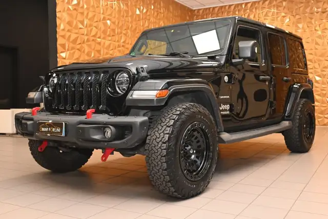 Jeep Wrangler UNLIMITED 2.0TURBO SAHARA TET NAVI CAM BUMPER FULL