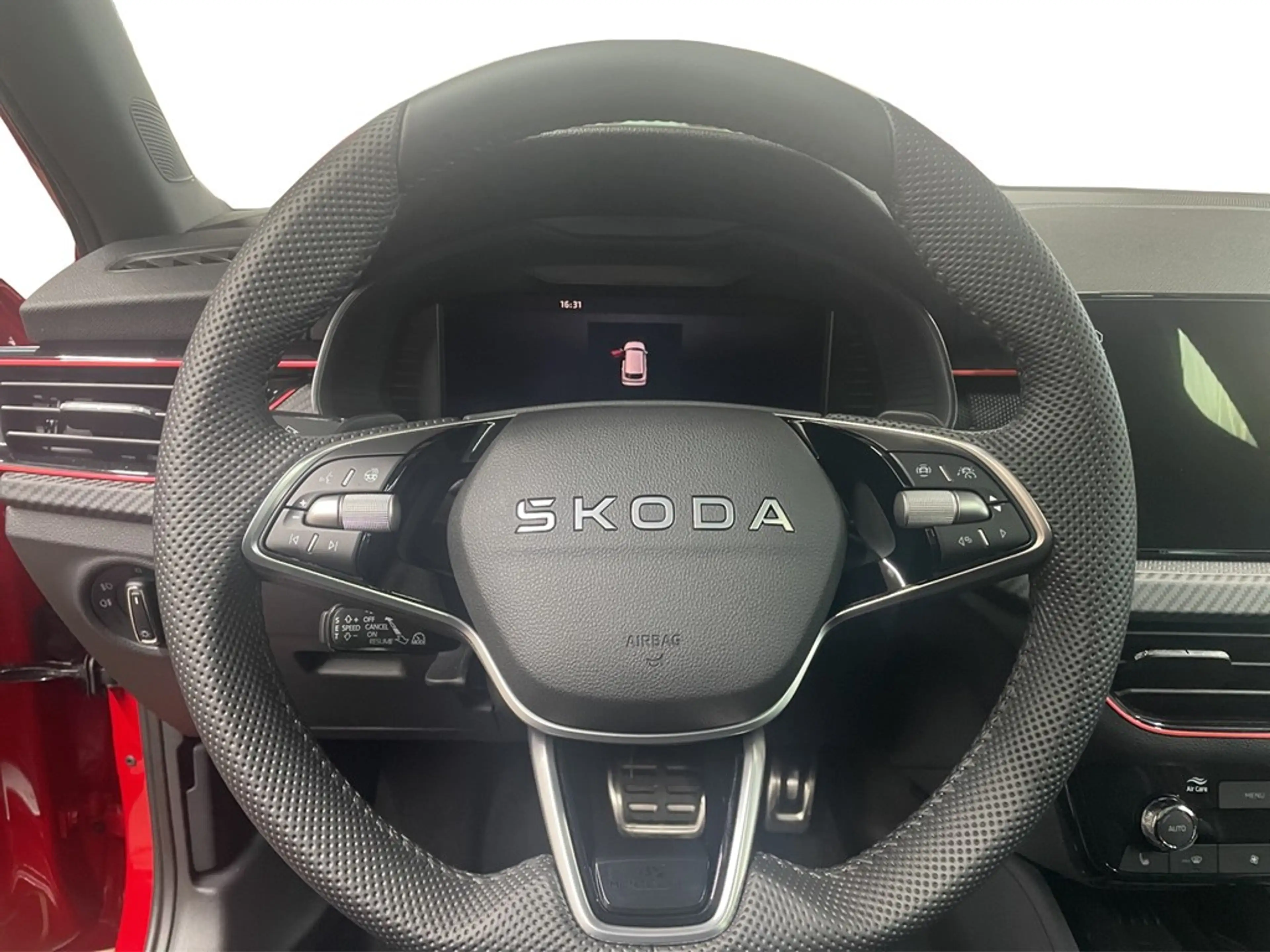 Skoda Kamiq 1.5 TSI DSG Monte Carlo PANO*MATRIX*APP-CONNECT... — photo 13
