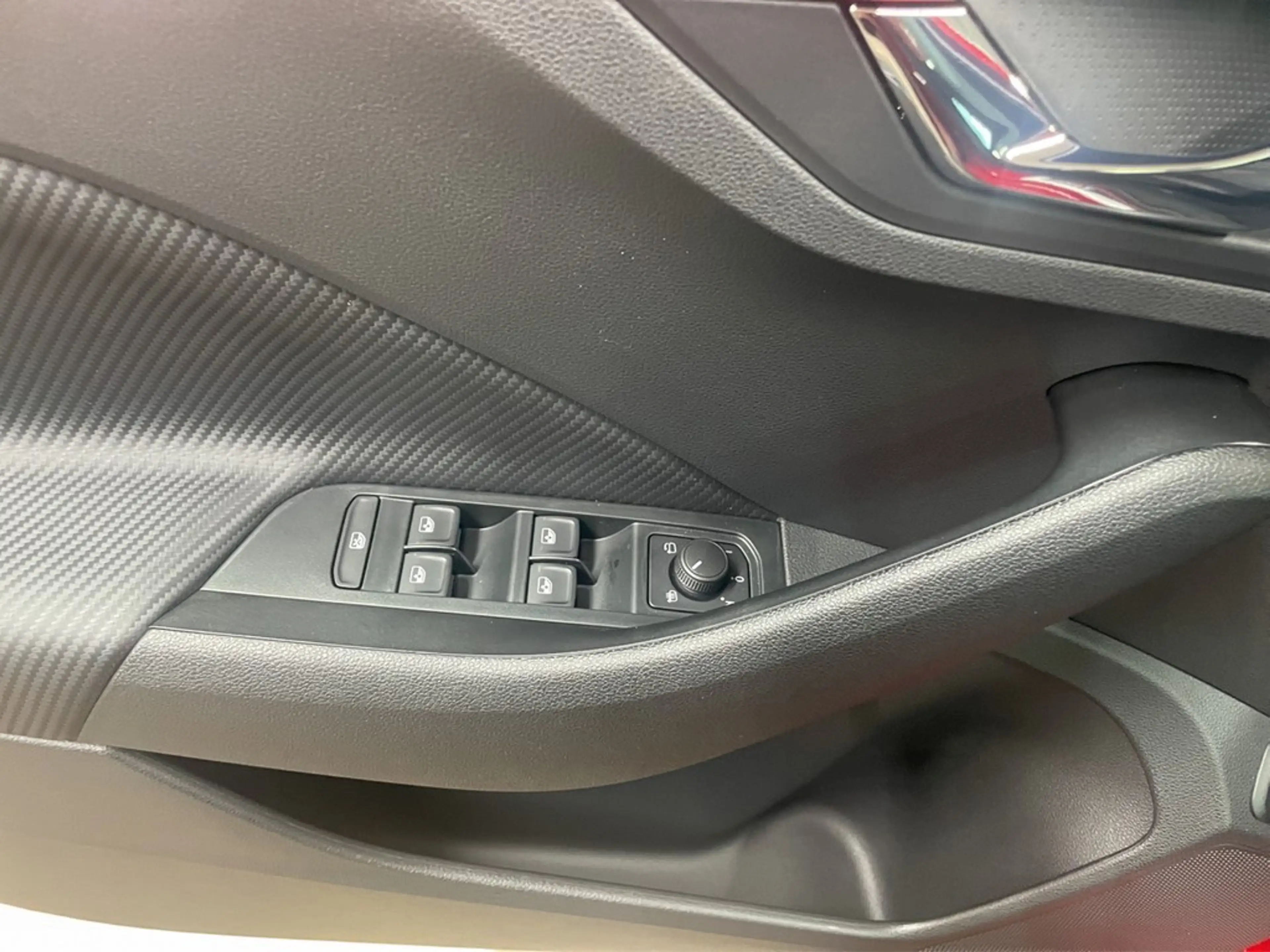 Skoda Kamiq 1.5 TSI DSG Monte Carlo PANO*MATRIX*APP-CONNECT... — photo 12