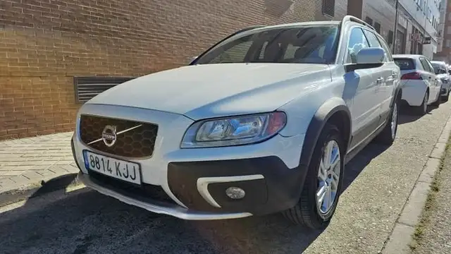 Volvo XC70 2.4D Momentum Aut.