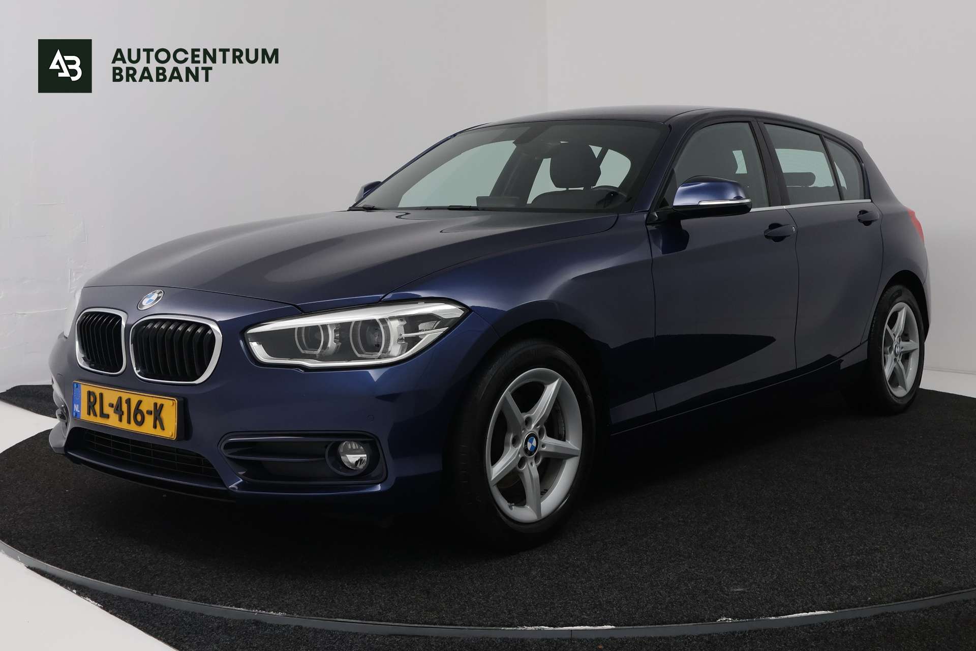 BMW 118