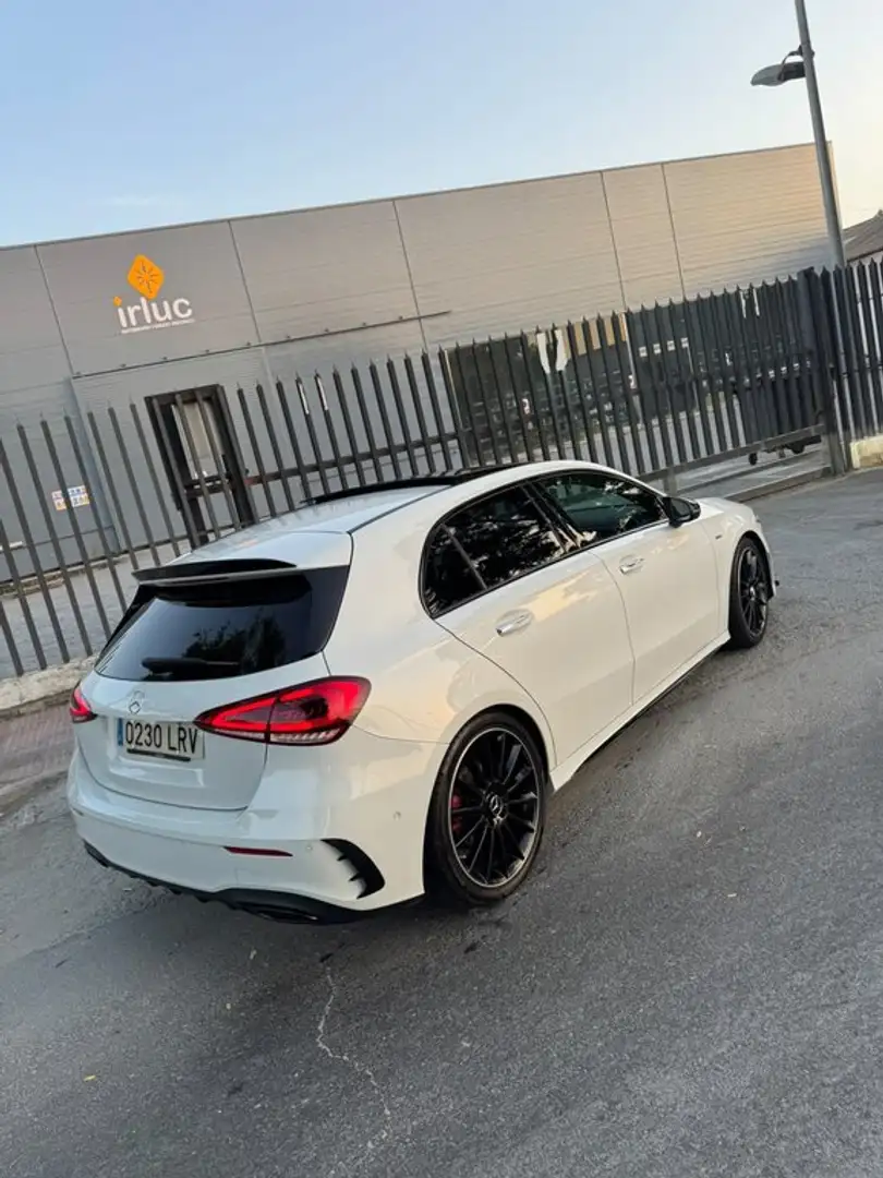 Mercedes-Benz A 200 200CDI BE AMG Line - 2