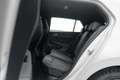 Volkswagen Golf 1.5 eTSI R-Line Edition l 360 Camera l Verlicht VW Wit - thumbnail 35