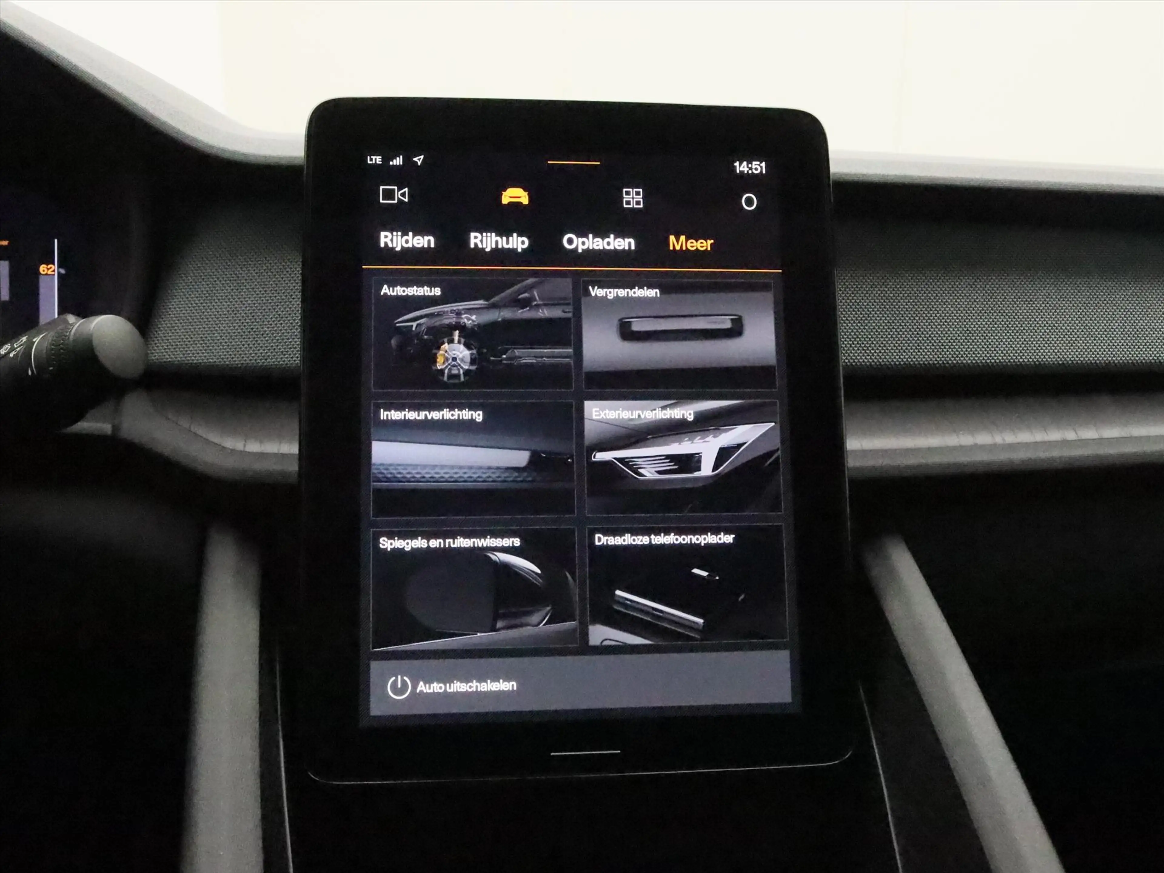 Polestar 2 Standard Range Single Motor 63kWh 225pk 94.3% Soh[ — photo 33