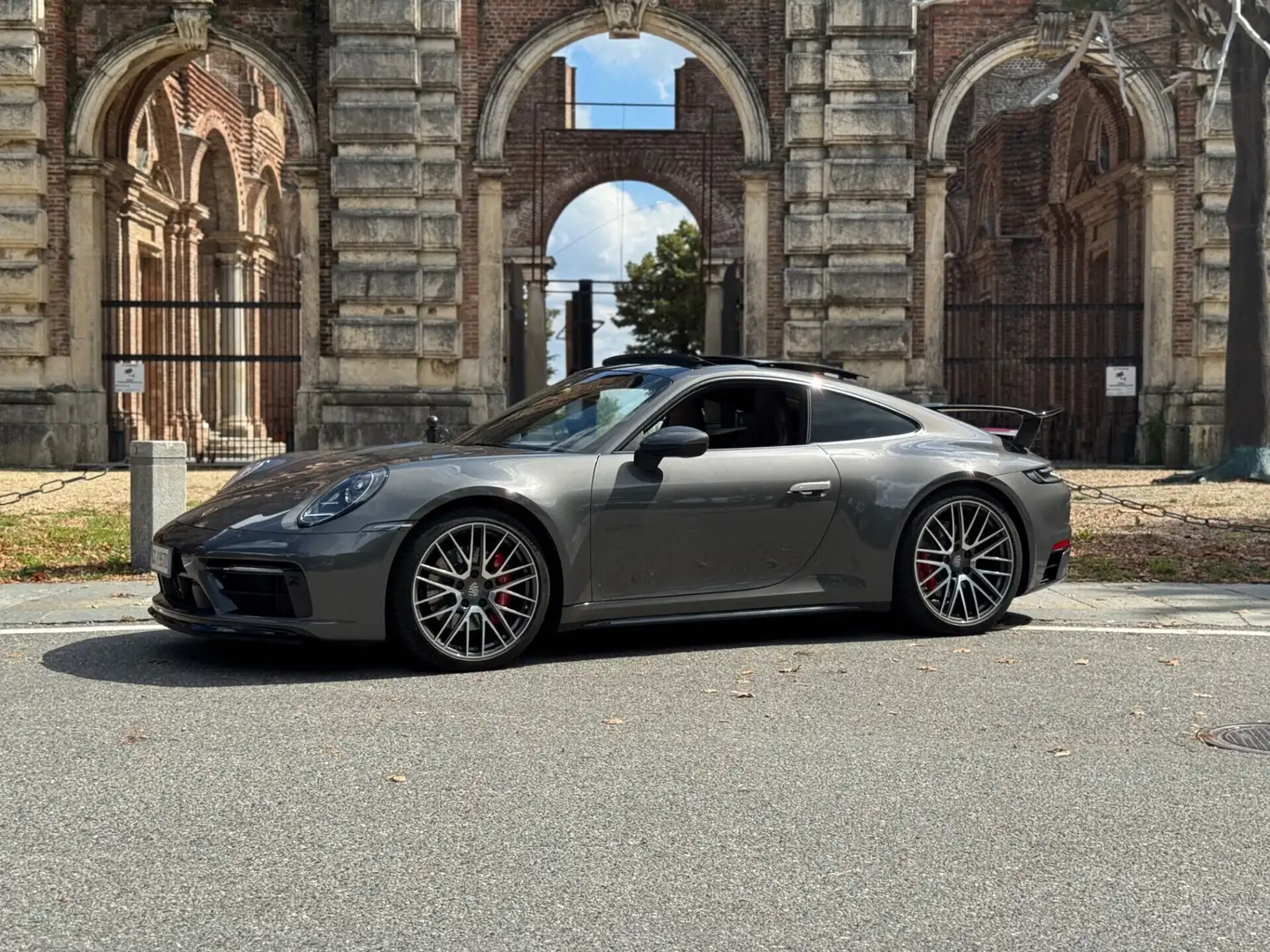 Porsche 992 911 Carrera 4S FULL OPTIONAL! Marrone - 1