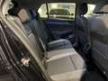 Volkswagen Golf 1.5 TSI Active | LED | Navi | App | DAB Zwart - thumbnail 26
