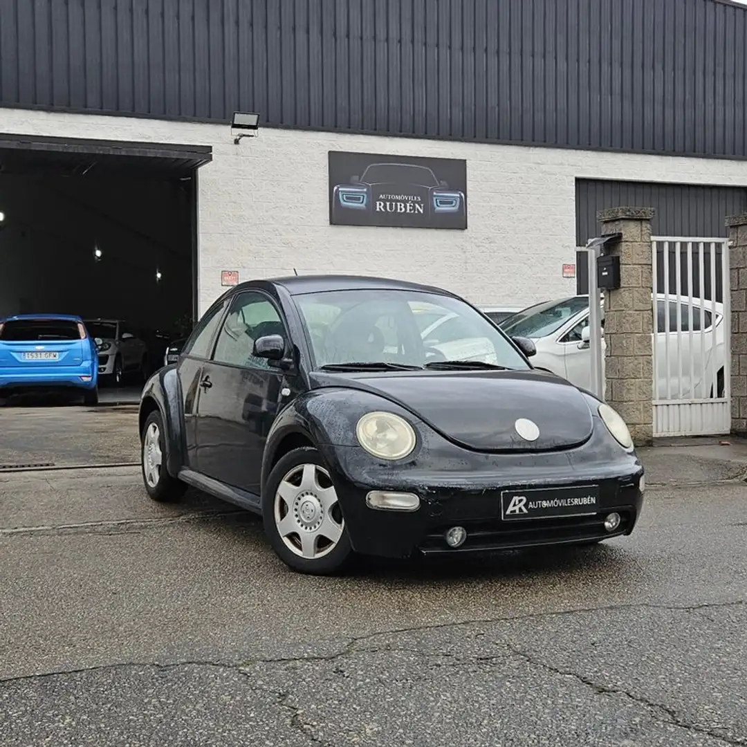 Volkswagen Beetle 2.0 115CV Zwart - 1