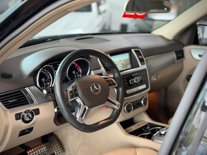 Mercedes-Benz ML 250 4Matic *AMG*Distro+*TotwASS*SpurASS*Pano* — photo 3