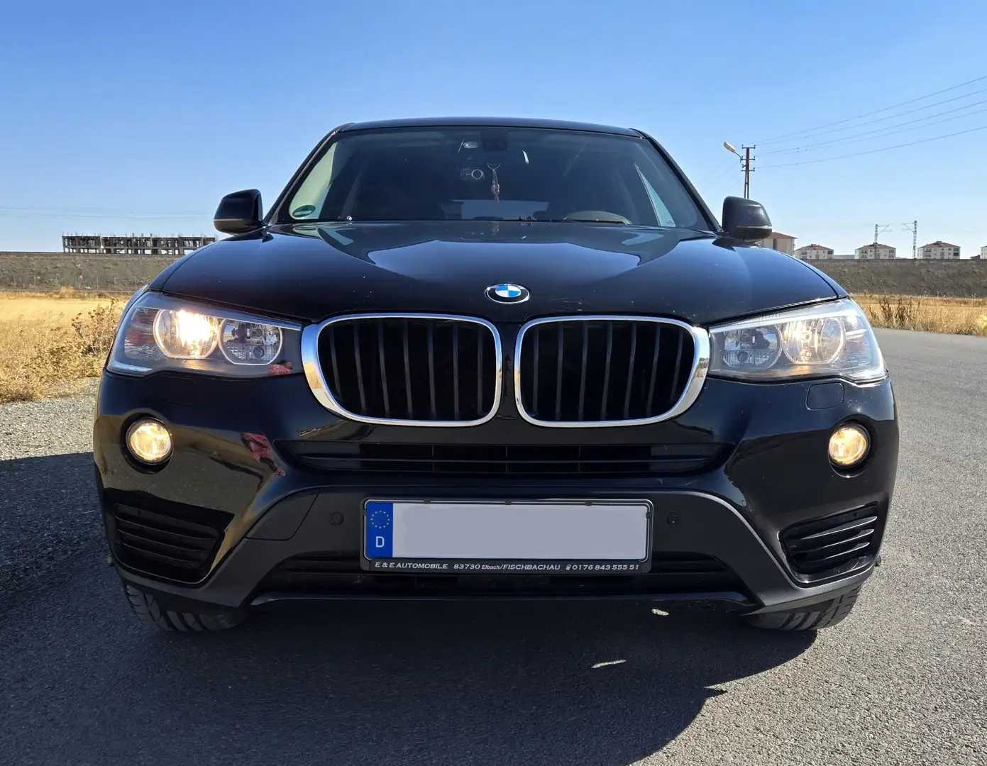 BMW X3 sDrive18d Aut. PDC,Unfallfrei ( Festpreis ) Schwarz - 1