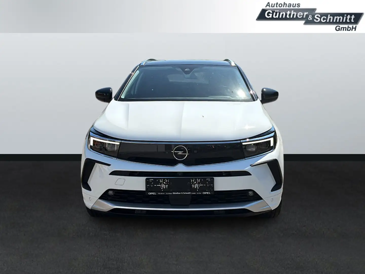 Opel Grandland 1.2 Ultimate NAVI AHK MATRIX-LED Weiß - 2