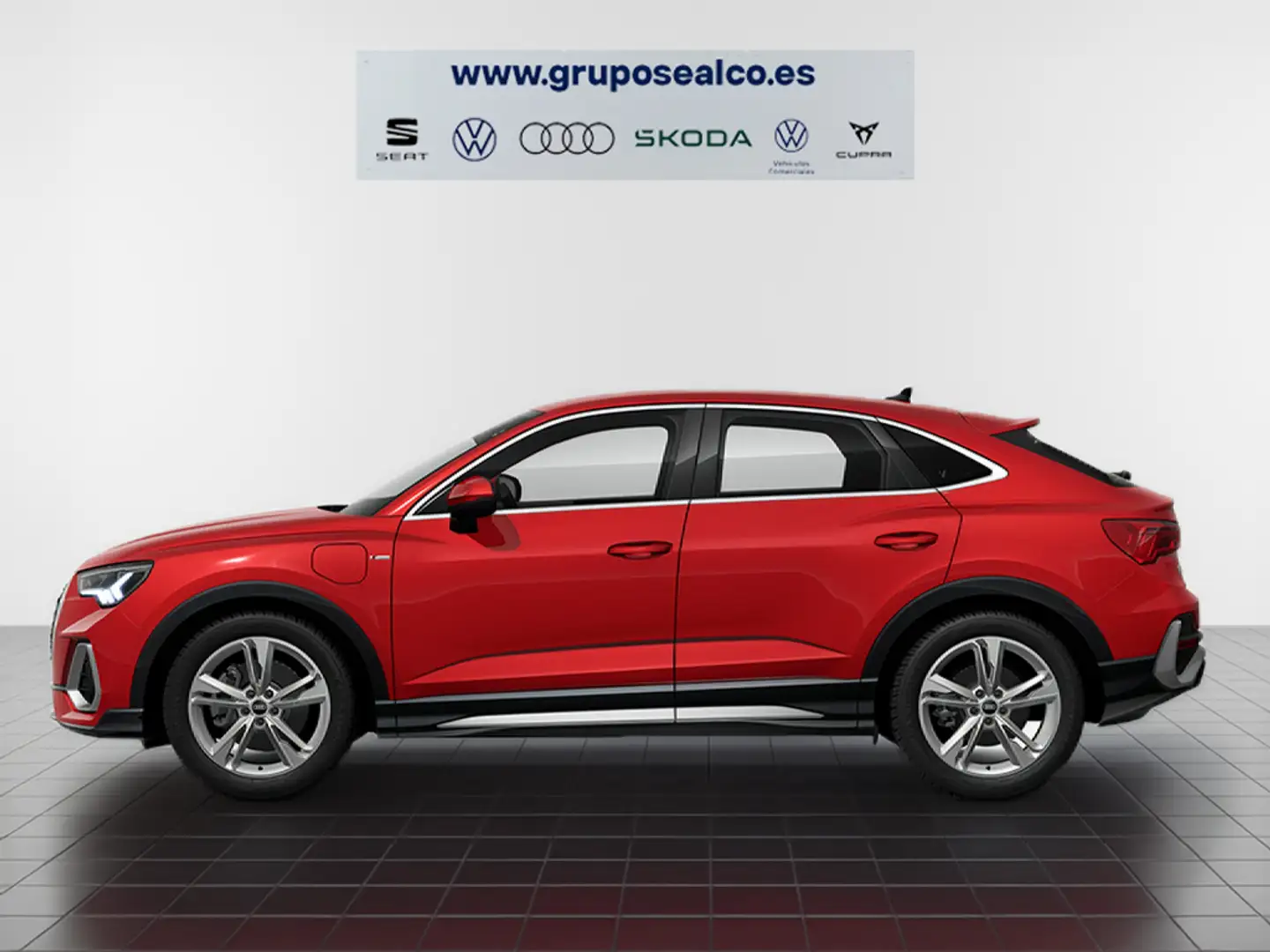 Audi Q3 Sportback 45 TFSIe S line S-tronic Rojo - 2