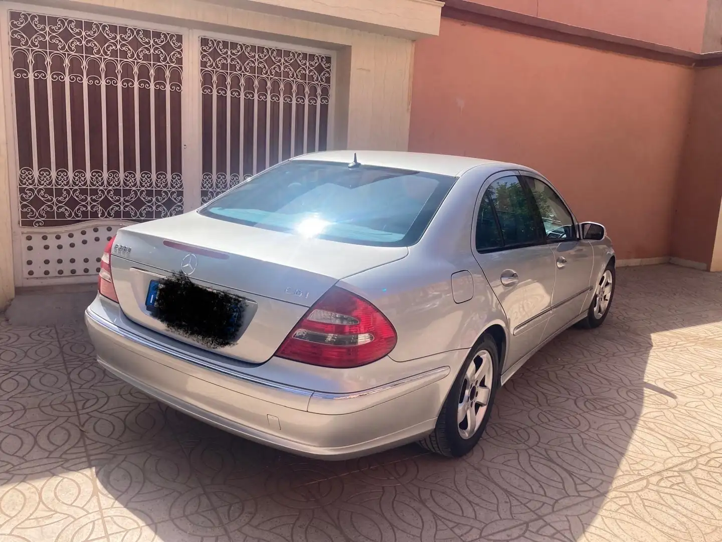 Mercedes-Benz E 280 cdi Elegance - 2