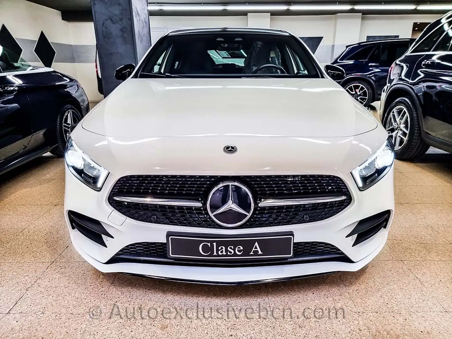 Mercedes-Benz A 250 250e 8G-DCT Blanc - 2