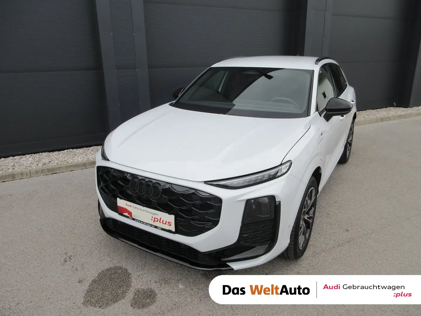 Audi Q3 e-hybrid 200 kW Weiß - 1