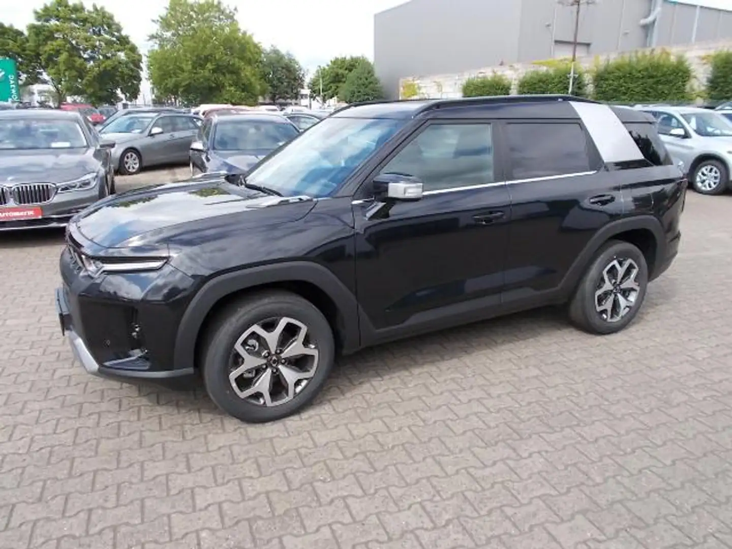 SsangYong Torres Dream Leder Alu 18" SHZ Kamera Negro - 1