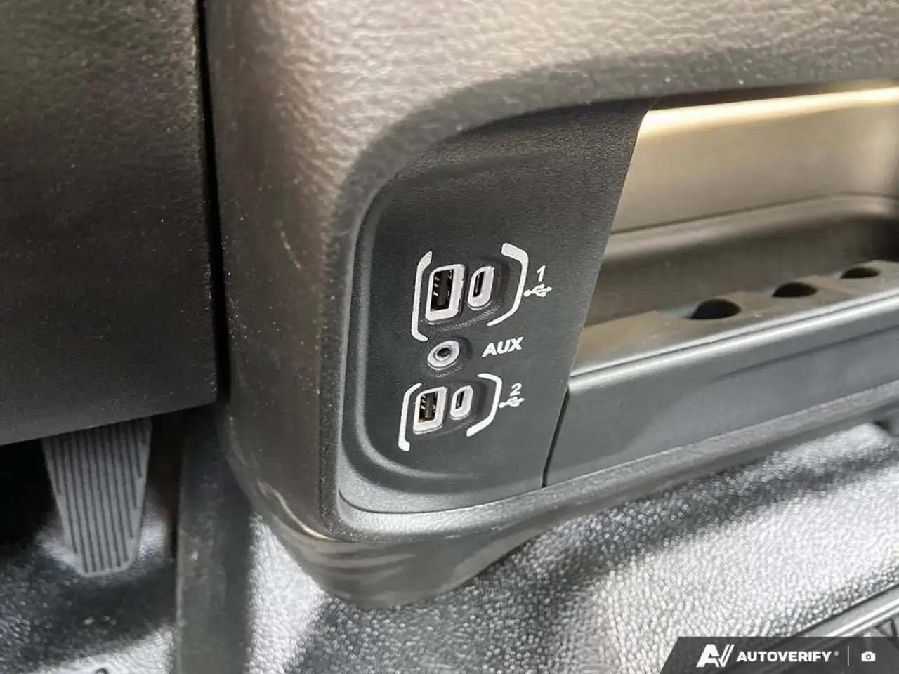 RAM 5500 снимка RAM 5500