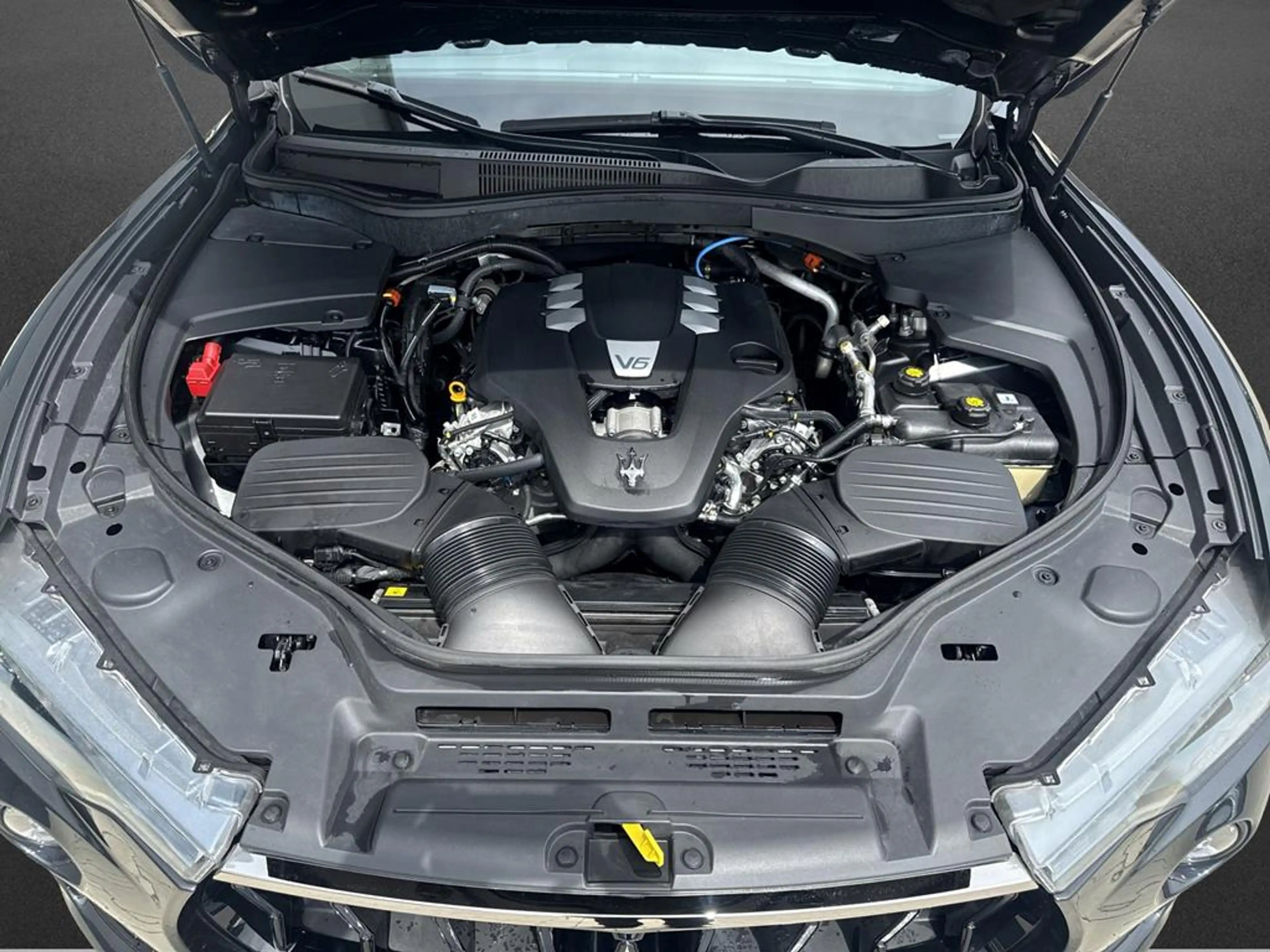 Maserati Levante 3.0 V6 Modena — photo 5
