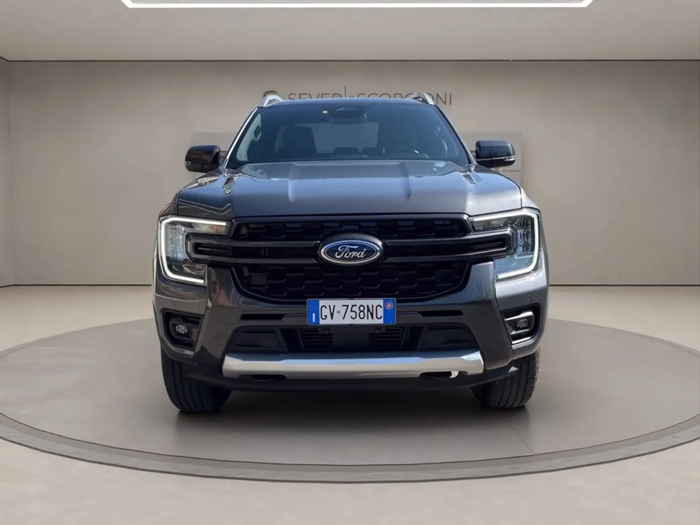 Ford Ranger 2.0 ecoblue doppia cabina Wildtrak awd 205cv auto Grigio - 2
