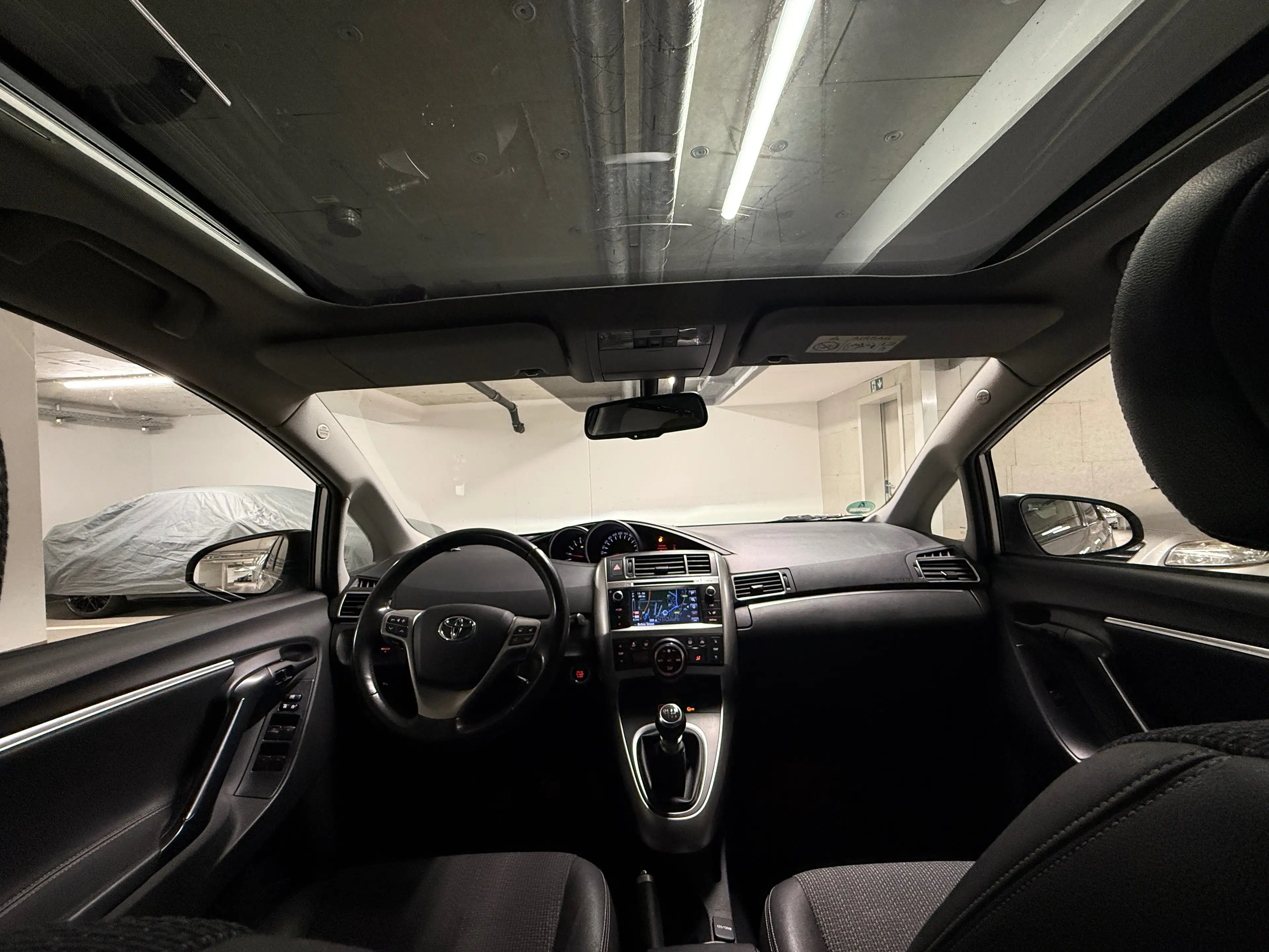 Toyota Verso 1.6 D-4D Executive*Navi*PDC*AHK* — photo 10