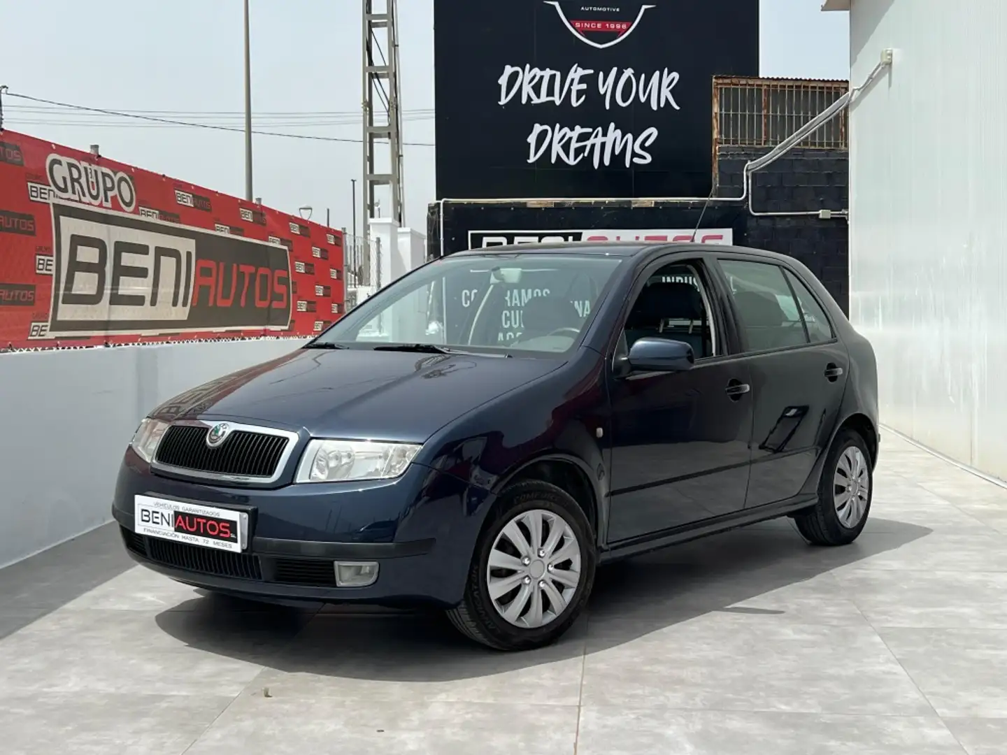 Skoda Fabia 1.4 Classic Azul - 1