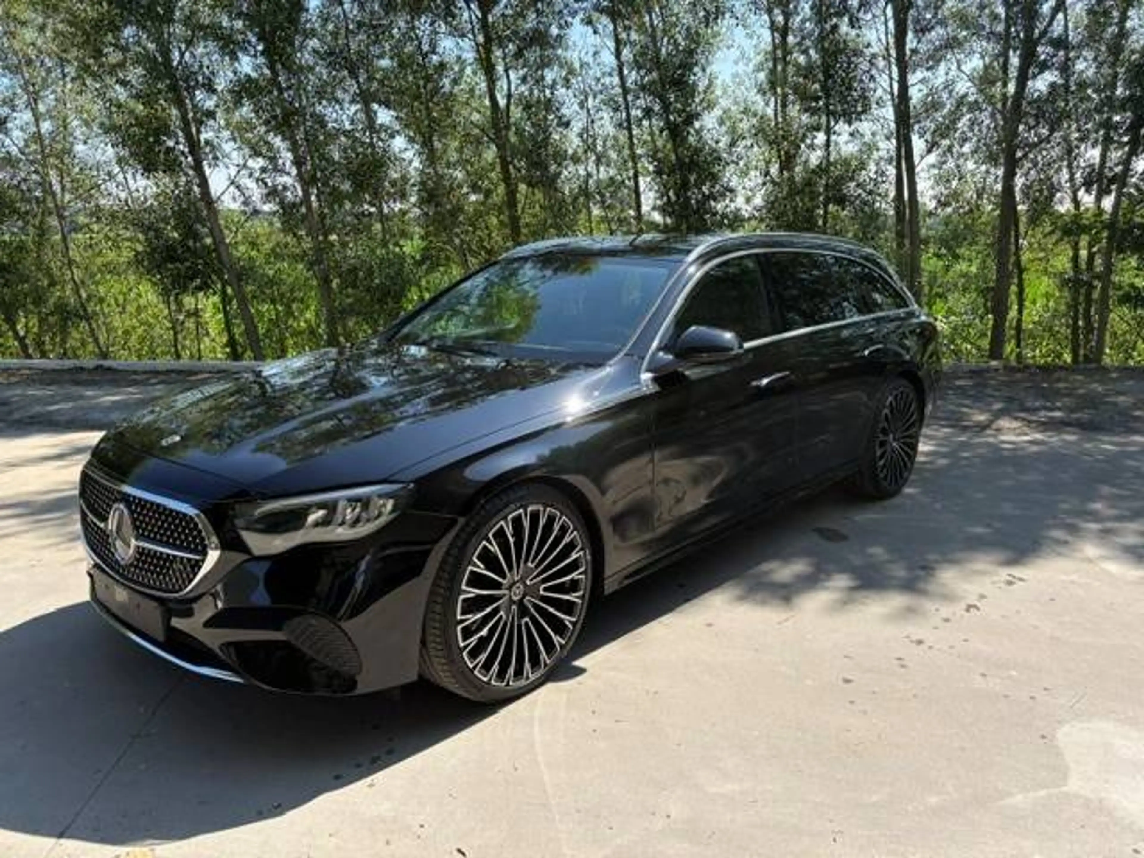 Mercedes-Benz E 220 E Break 220 d Business Line Business Line — photo 2