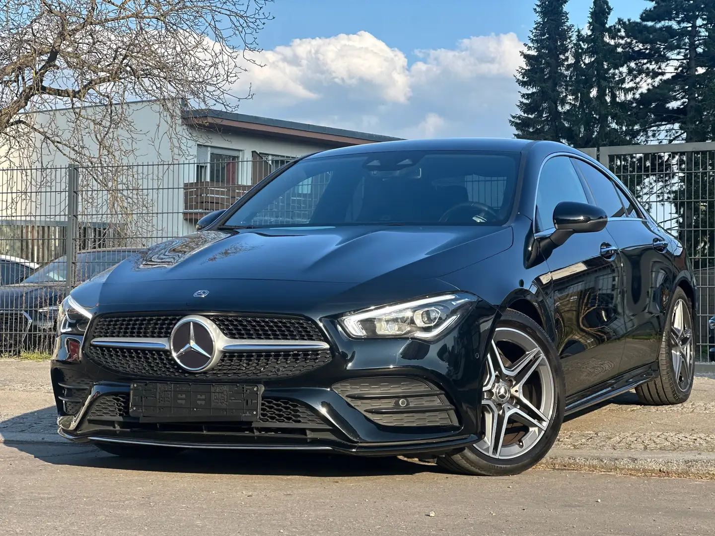 Mercedes-Benz CLA 180 CLA 180d AMG-line/Ambiente/LED/Kamera Schwarz - 2