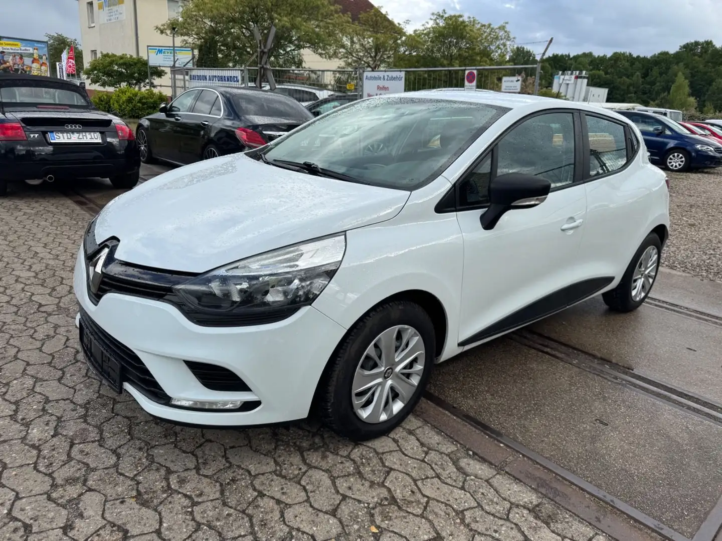 Renault Clio IV Life*Klima*1.Hand*SH-Gepflegt*Temp.* Blanc - 1