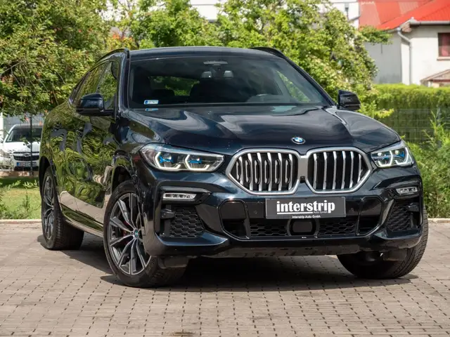 BMW X6 view 3