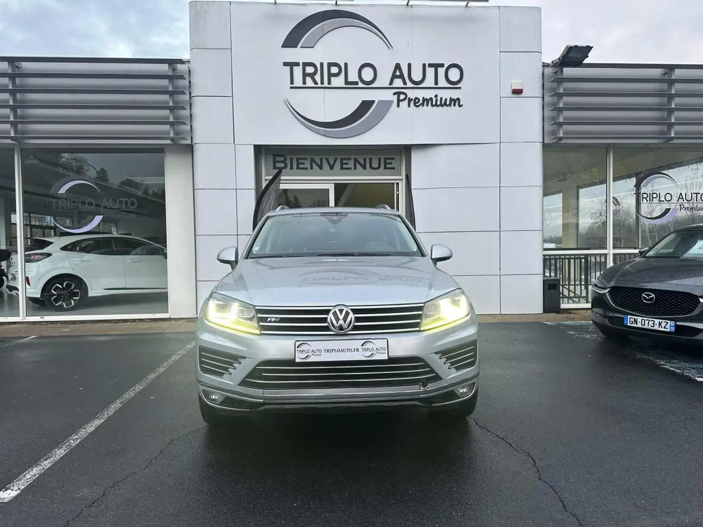 Volkswagen Touareg Touareg 3.0 V6 TDI BlueMotion - 262 - BV Tiptronic  R-Line 4Motion Gps + Camera AR + Toit O Grau - 2