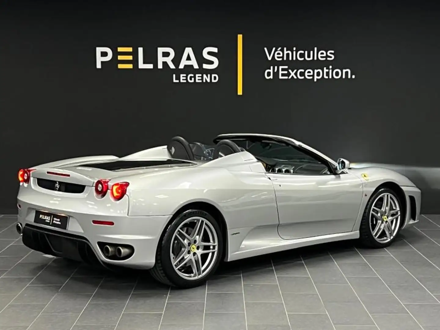 Ferrari F430 V8 4.3 F1 - 1
