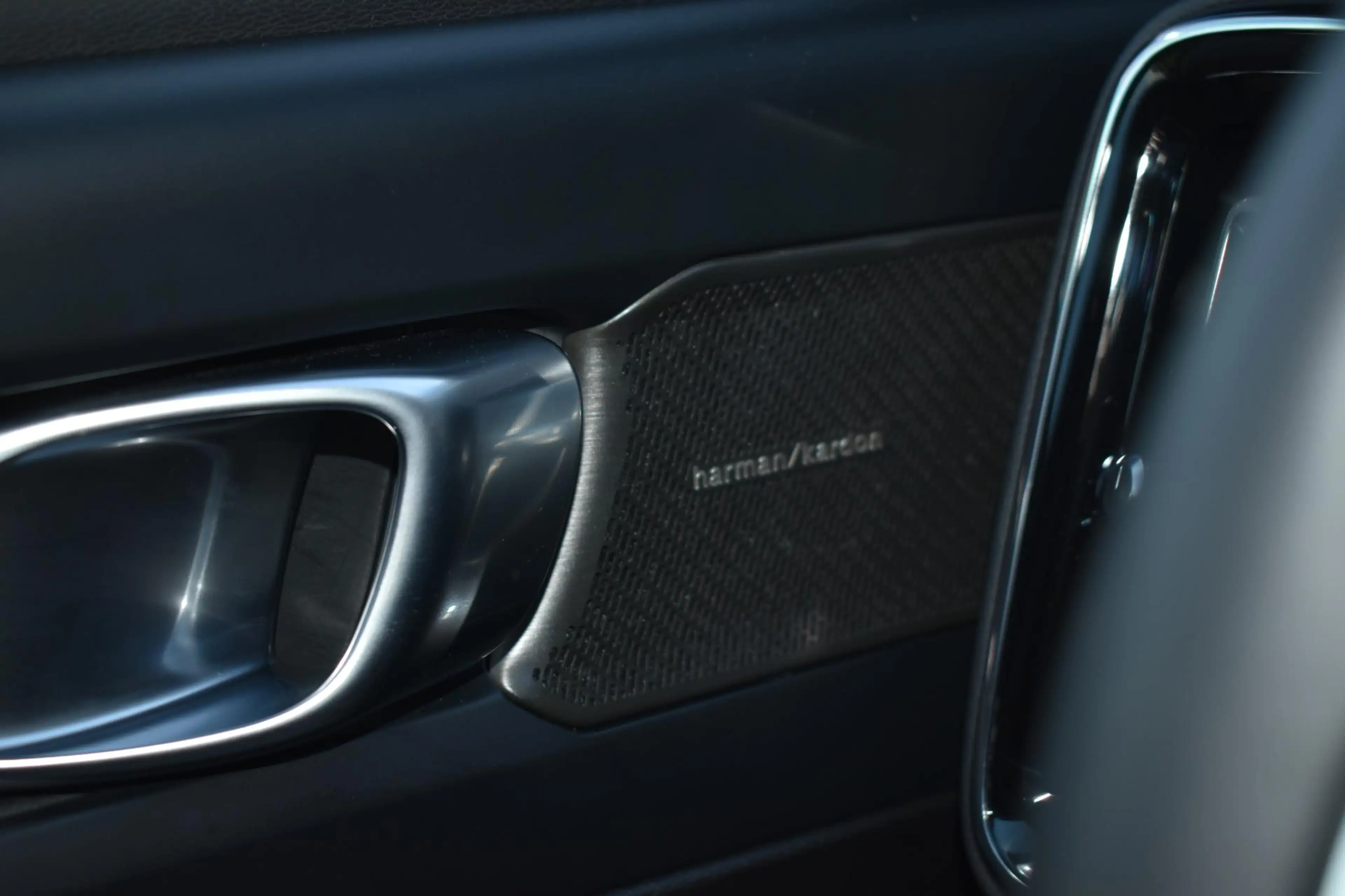 Volvo EX40 Single Motor Extended Range Plus 82 kWh | Trekhaak — photo 14