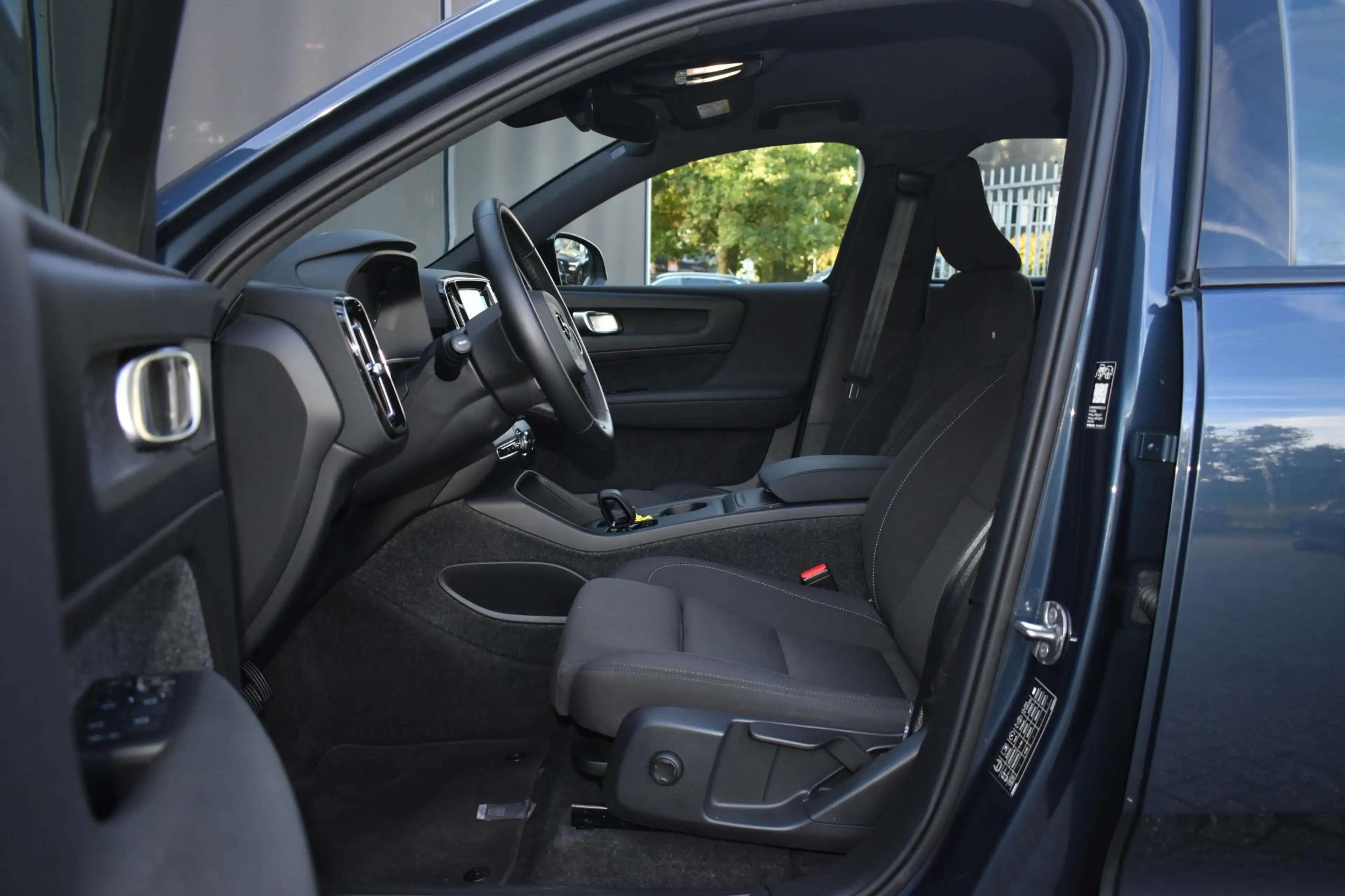 Volvo EX40 Single Motor Extended Range Plus 82 kWh | Trekhaak — photo 13