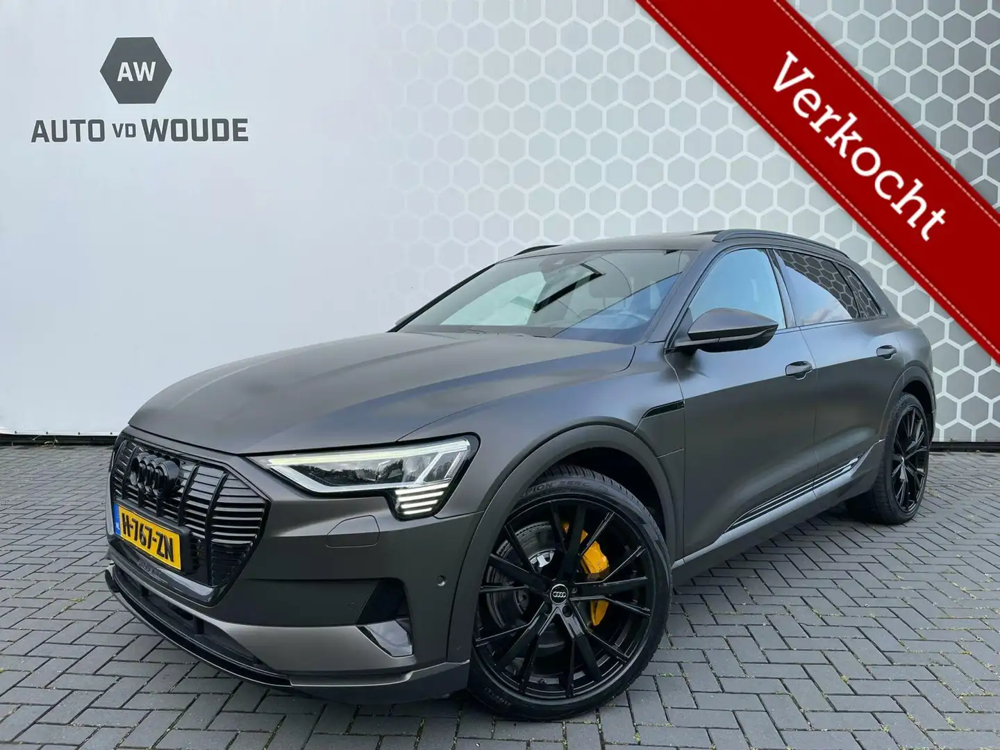 Audi e-tron e-tron 55 quattro advanced 95 kWh PANO Matzwart Blanc - 1