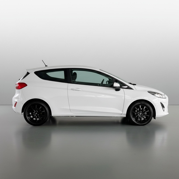 Ford Fiesta 1.1 Trend - Navi/ Kamera/ Klima — photo 3
