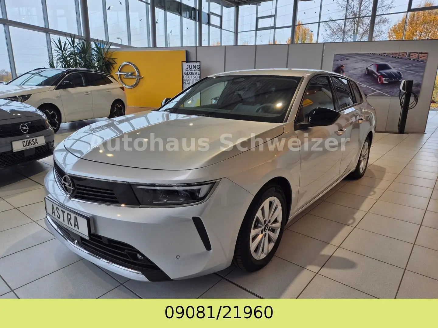 Opel Astra L Sports Tourer Business Edition Plateado - 1