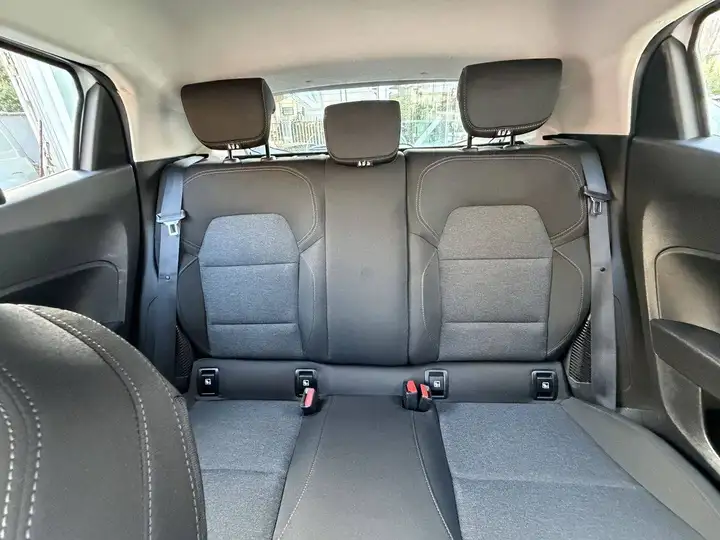 Renault Clio Clio automatica. hybrid Zen  autocarro 5 posti N1 — foto 15