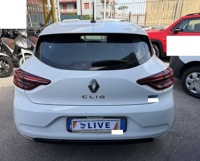 Renault Clio Clio automatica. hybrid Zen  autocarro 5 posti N1 — foto 4