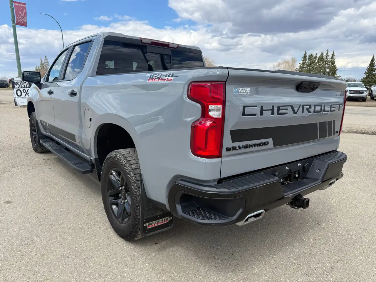 Chevrolet Silverado 1500 снимка Chevrolet Silverado 1500