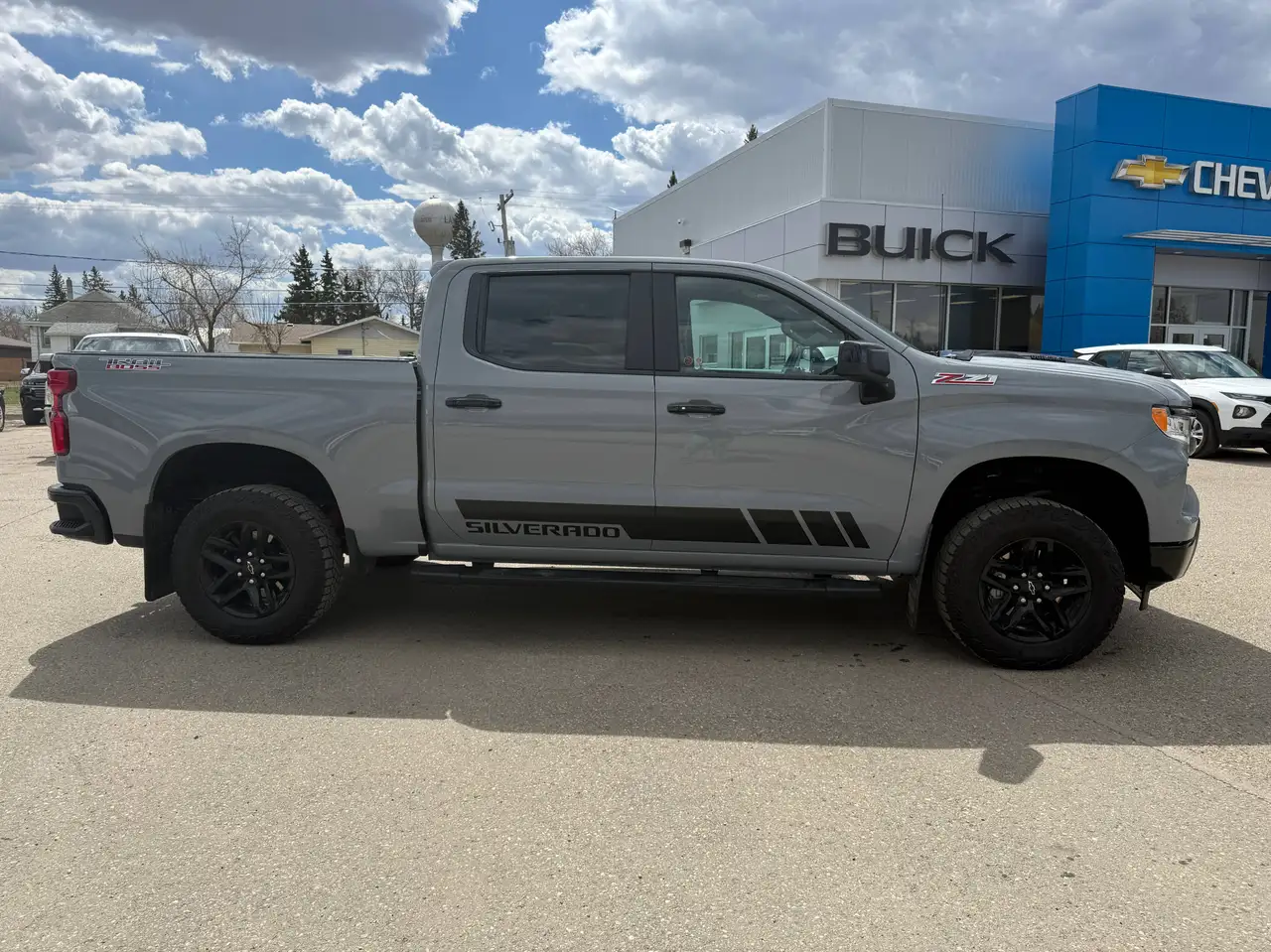 Chevrolet Silverado 1500 снимка Chevrolet Silverado 1500