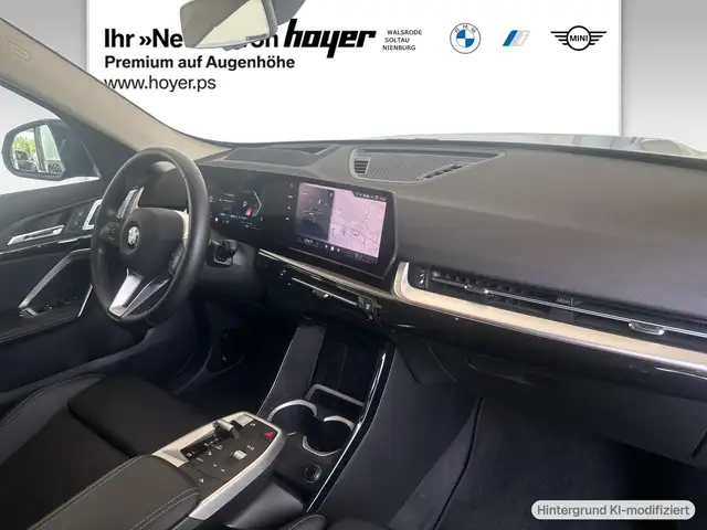 BMW X1 view 4