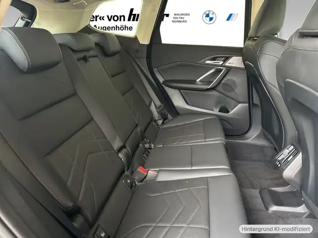 BMW X1 view 8