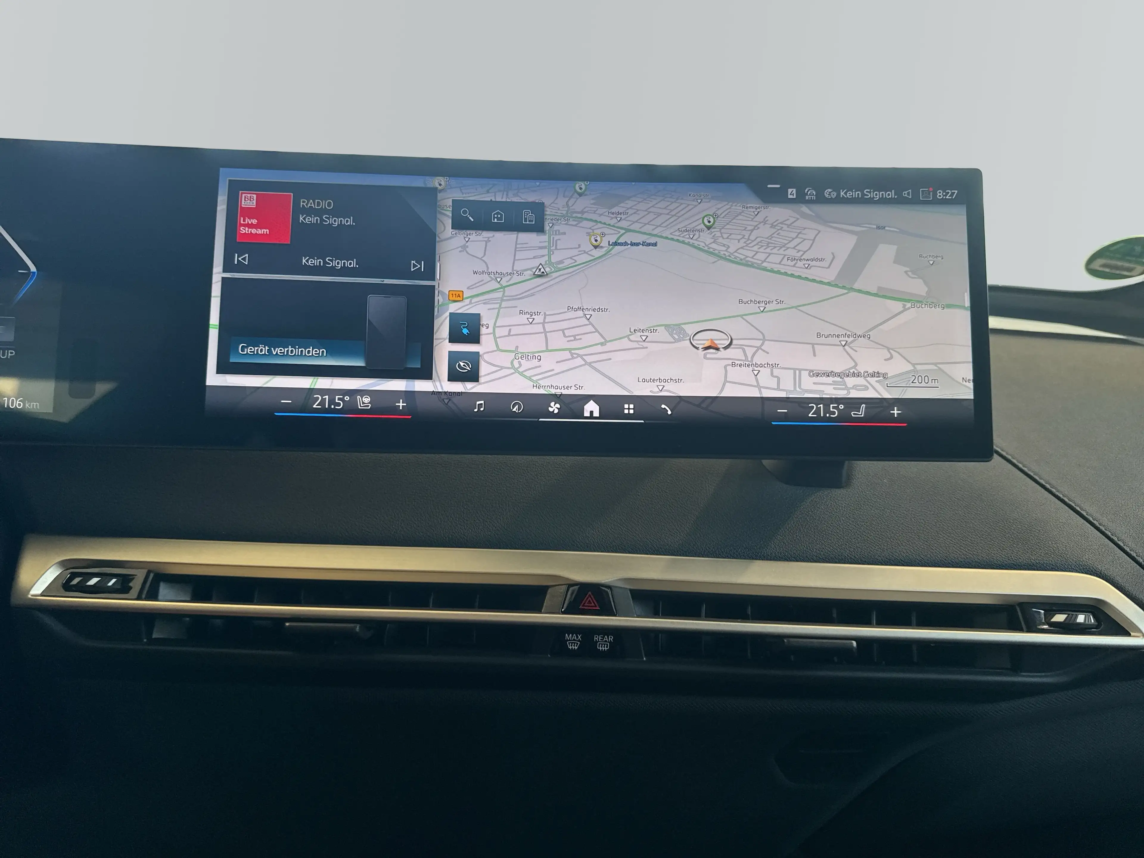 BMW iX xDrive40 — photo 14