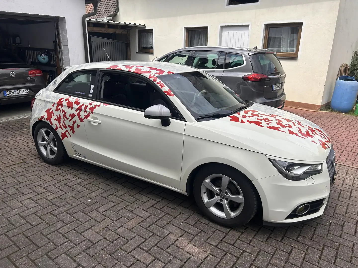 Audi A1 1.2 TFSI Attraction - 2