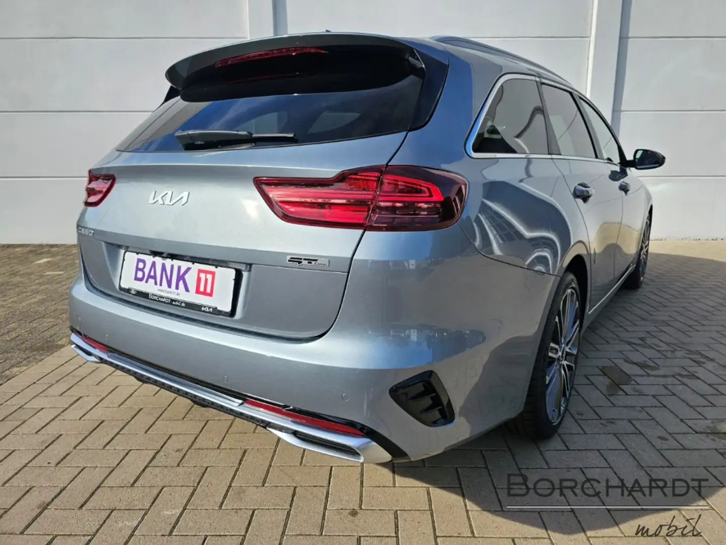 Kia Ceed / cee'd Sportswagon GT Line 1.5 T-GDI TEC LMF 18 LED ACC K Silber - 2