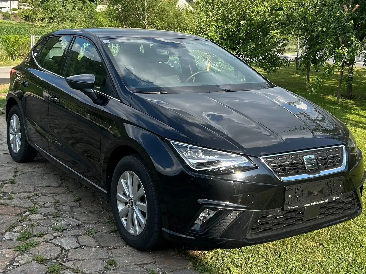 SEAT Ibiza Ibiza 1,0 ECO TSI Xcellence Xcellence Schwarz - 1