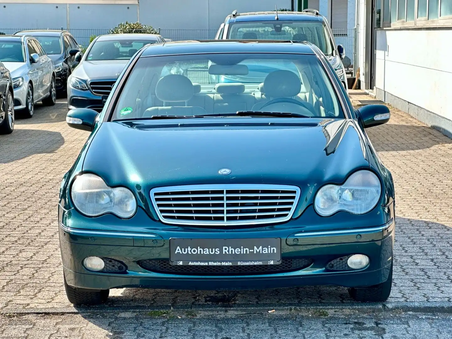 Mercedes-Benz C 200 Aut.*1-Hand*Scheckheft -MB*GsDH*Pdc*TüvNEU Grün - 2