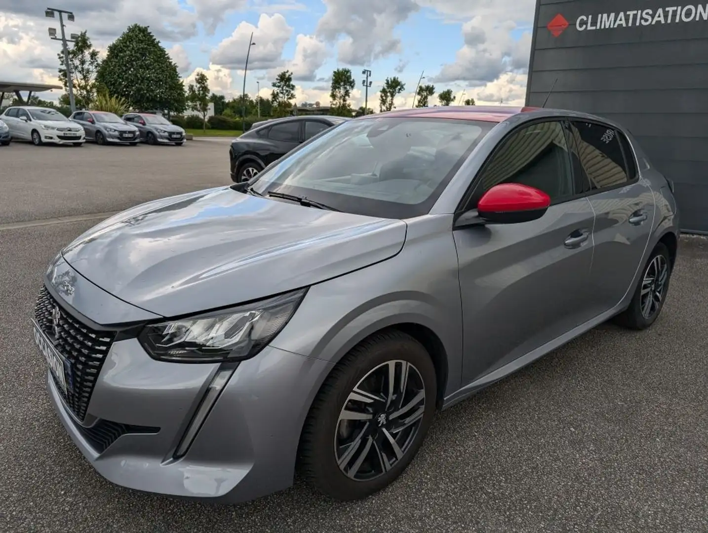 Peugeot e-208 1.5 BLUEHDI 100CH S\u0026S ALLURE Gris - 2
