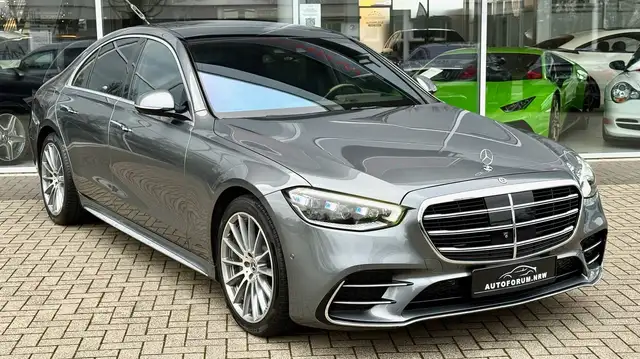 Mercedes-Benz S 500 4Matic W223 /1. Hand / 8000km / Burmester / Headup