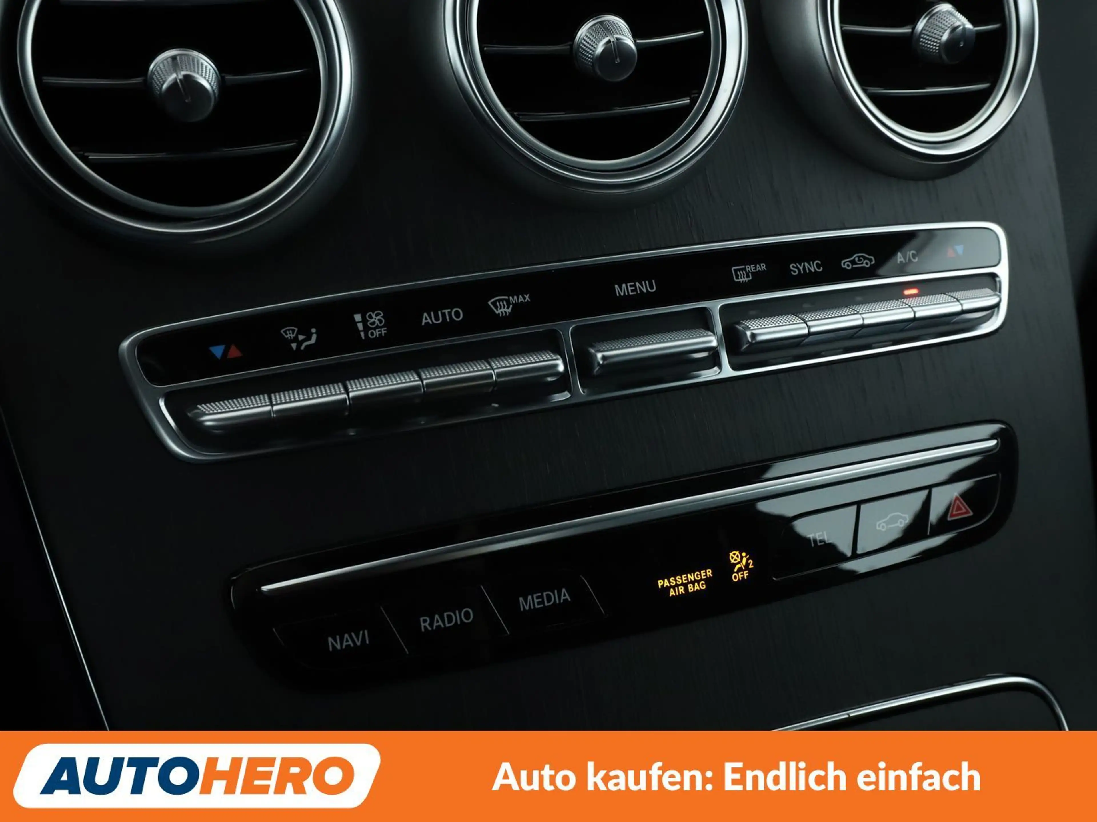 Mercedes-Benz C 300 d 4Matic Aut.*LED*NAVI*TEMPO*CAM*PDC*SHZ*KLIMA* — photo 23