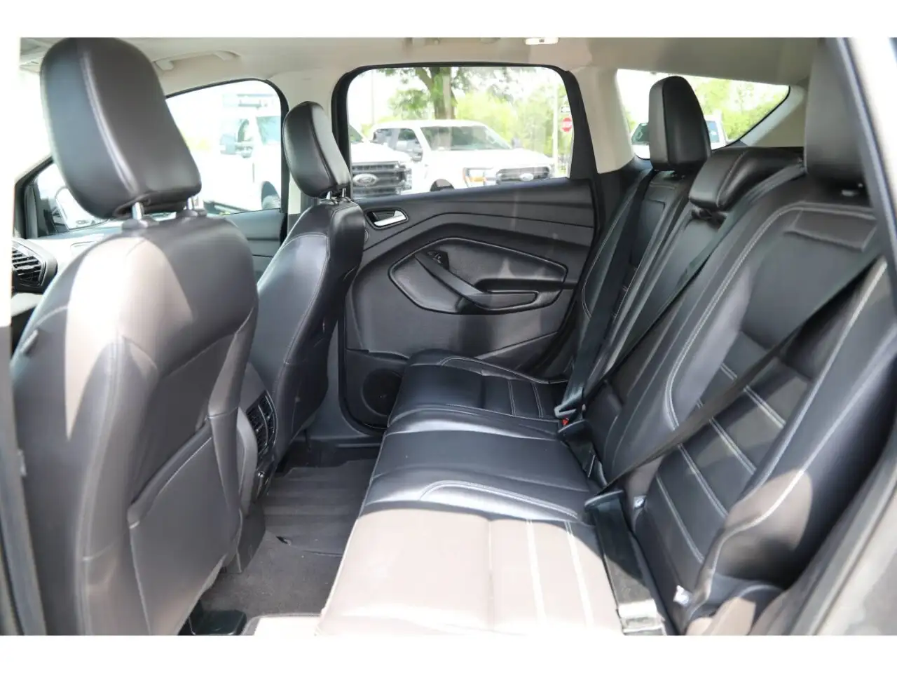 Ford Escape снимка Ford Escape